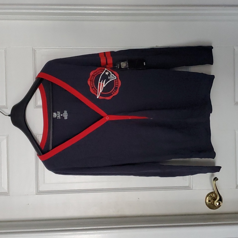 🏈 NFL TEAM NE Patriots Button-down Cardigan - SZ S - NWT
